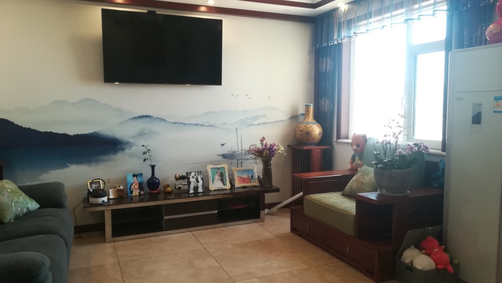 经区长峰 蓝星万象城 三室两厅两卫精装 带车储131平220万