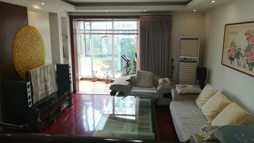 市中心南大桥 尚城国际 三室两厅两卫精装修172平198万