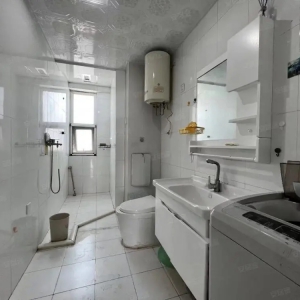 丽景茗都精装3室带储藏室