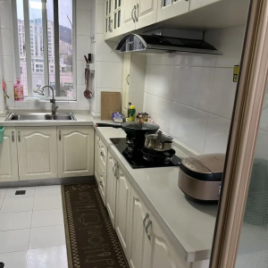 欧乐坊精装3室带储藏室