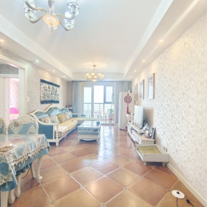 湾九里 精装修拎包入住