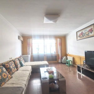 实验中学一楼三室朝阳大方厅