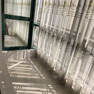 水缘金座东边户