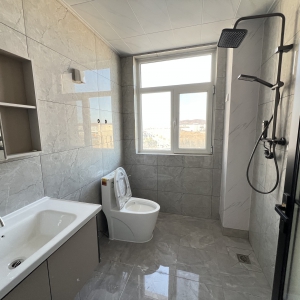 新出！天亿城 精装三室 电梯9楼，房证过户